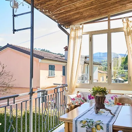 Сasa de vacaciones Elysee La Spezia